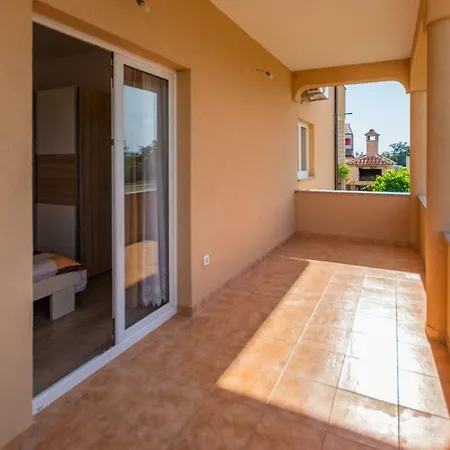 Apartmán Lavanda 2 *