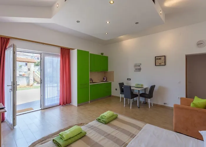 Apartman Lavanda 2 *